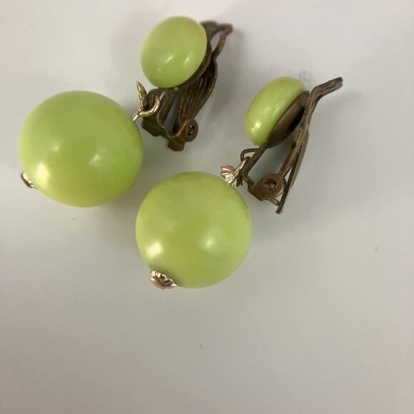 VTG Red Marked W Germany Cluster, Lime Green Go Go Girl 60s, Earrings Lot of 3 - Picture 6 of 7